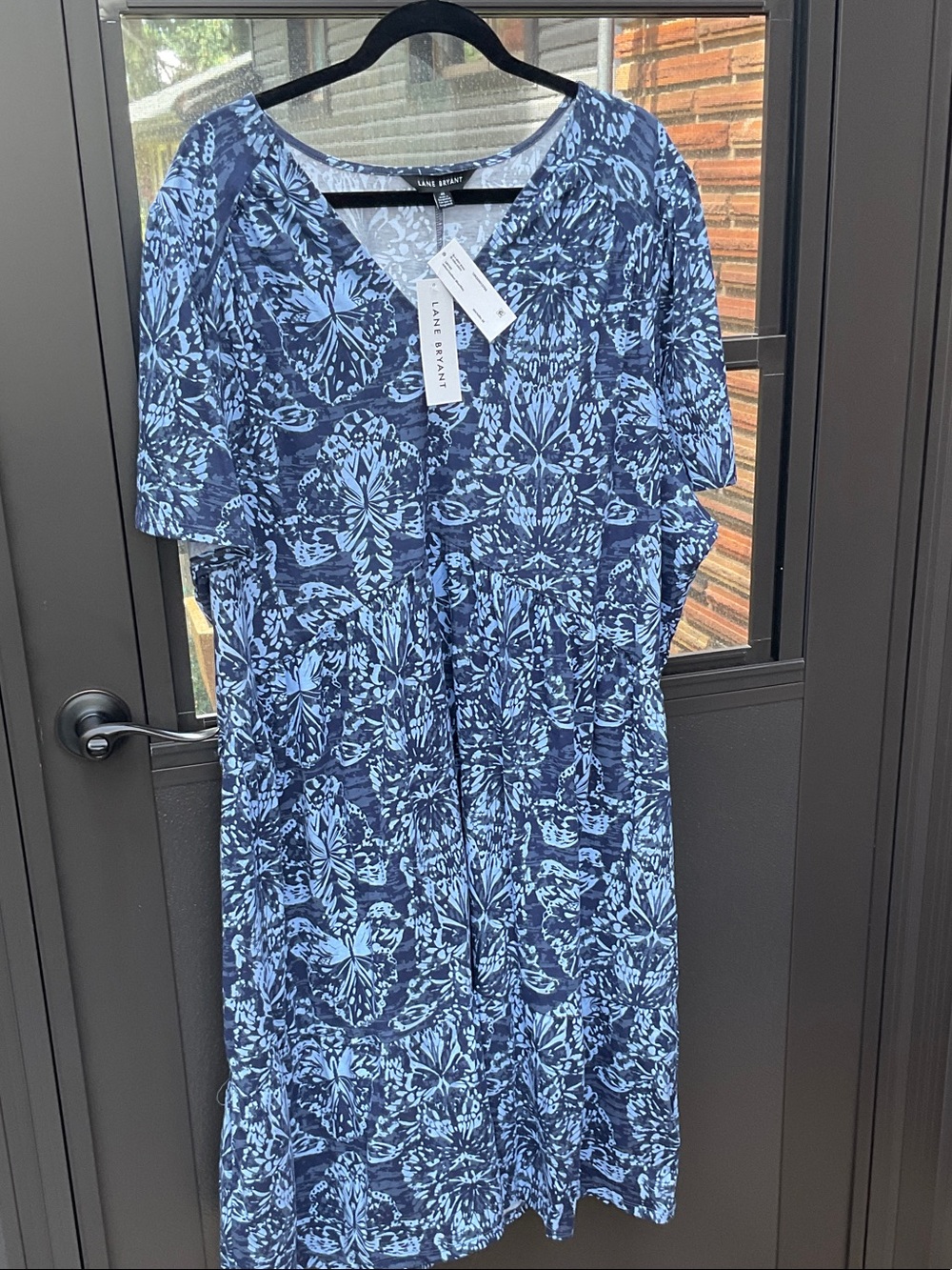 Lane Bryant Navy and Light Blue Floral V-Neck Midi Dress NWT